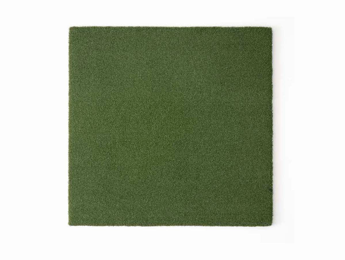 SKYTRAK Golf Simulator | Standard Studio